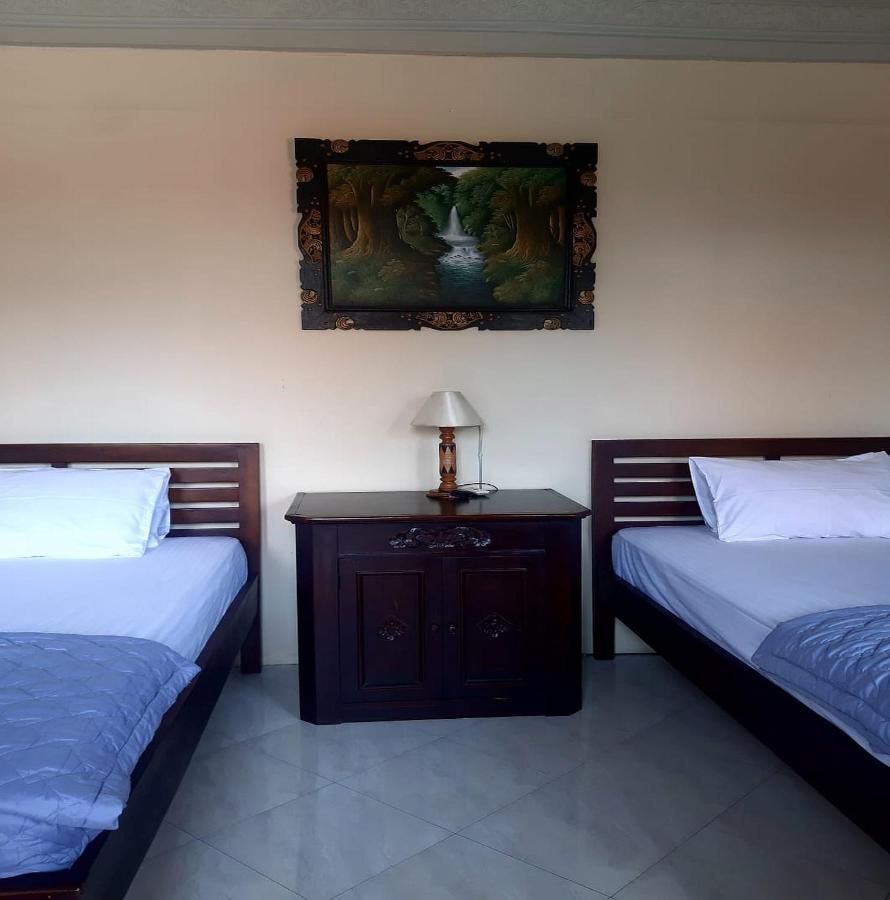 The Reinhold Guesthouse Bali Kerobokan  Exterior photo